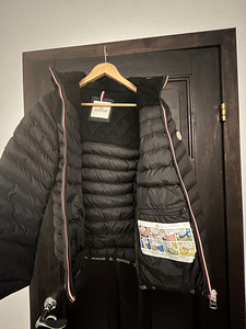 Müüa MONCLER lühike soe jope unisex 38/40 (2 foto / 8)