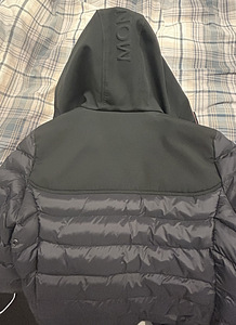 Müüa MONCLER lühike soe jope unisex 38/40 (6 foto / 8)