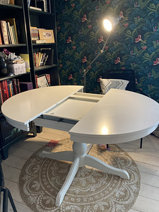 Valge ümmargune pikendav söögilaud 110/155 (2 foto / 8)