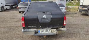 Продам Nissan Navara (4 фото из 7)