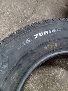 Talverehvid 215/75 R16C Viatti (4 foto / 4)