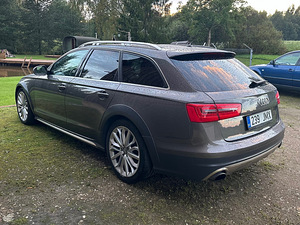 Audi A6 allroad BiTurbo V6 Quattro 3.0 230kW (3 foto / 15)