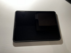 Apple iPad Pro 11, M1 kiip, Wi-Fi+LTE (2021) 256GB (1 foto / 3)