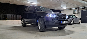 М/в BMW X5 (3 фото из 5)