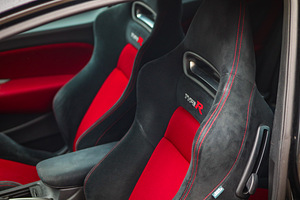 Honda Civic Type R (7 foto / 9)