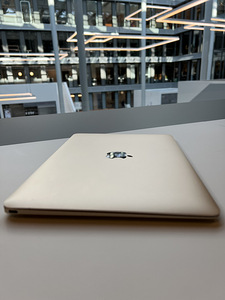 MacBook Retina 12-inch 2015 250GB (6 foto / 10)
