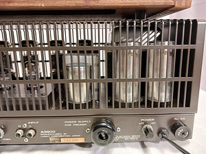 Luxman Luxkit A-3600+A-3300 toruvõimendi komplekt (9 foto / 10)