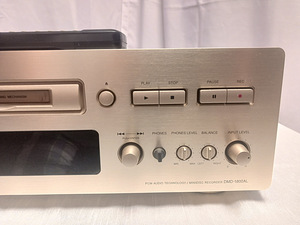 Denon DMD-1550/ Denon DMD-1800AL minikettamängija (8 foto / 10)