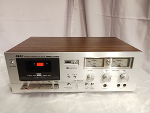 Sony TC-K333ESR/Akai GXC-725D/A&D GX-Z7100 dekk kolme peaga (7 foto / 9)