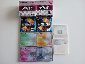 MD minidiskid TDK MAXELL SONY VICTOR minidiskid (1 foto / 10)