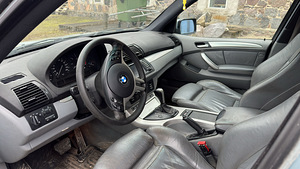 Müüa BMW X5 2003 (7 foto / 10)