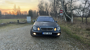 M: Mercedes Benz E220 cdi atm (2 foto / 11)