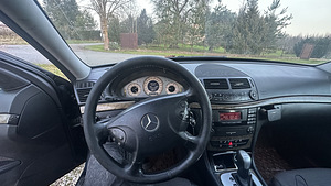 M: Mercedes Benz E220 cdi atm (11 foto / 11)