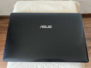 Asus X501 (3 foto / 5)
