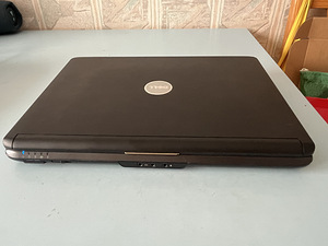 Dell Vostro 1400 (4 фото из 6)