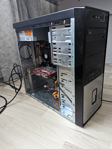 Denveiss lauaarvuti + RAM 2GB (3 foto / 8)
