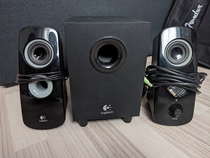 Kõlarid Logitech Z323 (1 foto / 6)