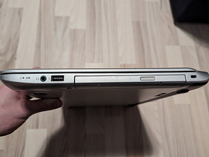 Sülearvuti HP Pavilion 15 (4 foto / 10)