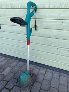 Trimmer / elektritrimmer Bosch Poes 93,43€ (2 foto / 5)