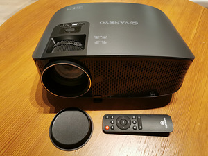 Müüa kodukino projektor + ekraan. (6 foto / 10)