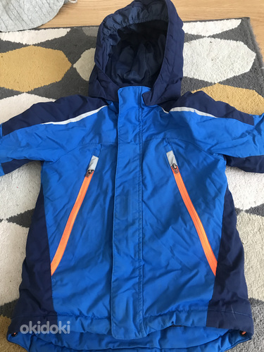 Комплект из зимней куртки и брюк. Размер 98 (фото #4)