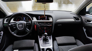 Audi A4 2.0 TDi (10 foto / 10)