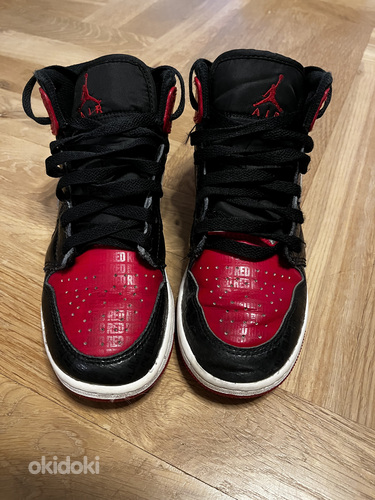 Air Jordan 1 High Bred