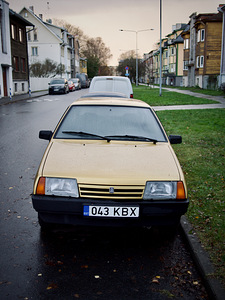 Lada Samara 2000a, kahe uksega (3 foto / 8)
