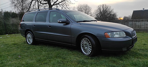 Volvo V70 2007.a. D5 (2 foto / 9)