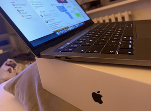 MacBook PRO 13” 2019 г. (2 фото из 4)