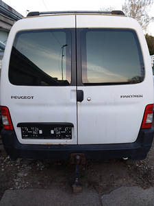 Peugeot partner 1.4 bensiin varuosadeks või tervikuna (5 foto / 7)