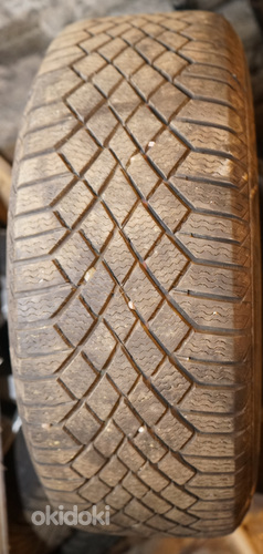 Зимние шины на легкосплавных дисках (фото #4)