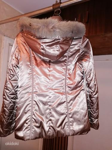 Зимняя куртка размер М (фото #1)
