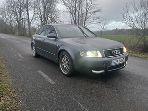 Audi a4 b6 2.7t 465kW (2 foto / 7)