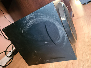 Logitech Z906 5.1 arvutikõlarid (7 foto / 10)