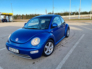 Volkswagen New Beetle (6 foto / 14)