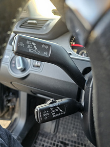 Volkswagen Passat CC (10 foto / 14)