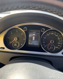 Volkswagen Passat 2.0 125kW (6 foto / 8)
