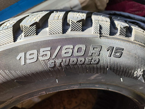 Talve naastrehvid MICHELIN 195/60/15 (3 foto / 5)