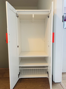 Шкаф для одежды Ikea (1 фото из 2)
