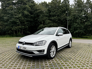 Volkswagen Golf Alltrack 2.0 135kW (2 foto / 15)