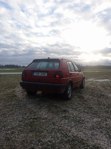 VW Golf 2 (3 фото из 4)