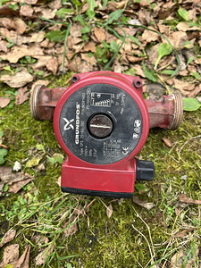 Grundfos kütte tsirkulatsiooni pump UPS 25-60 180 (1 foto / 1)