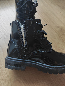 Saapad, uued, soojad stp 17.5cm (2 foto / 2)