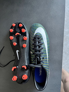 Nike mercurial (1 foto / 3)