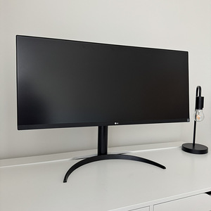 UltraWide 34" LG 34WP550-B Monitor (2 foto / 5)