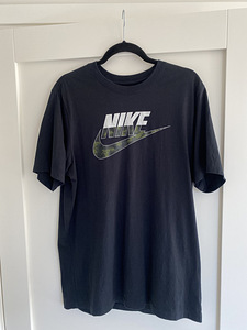 Мужская черная футболка Nike (L)