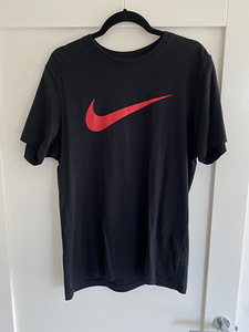 Мужская черная футболка Nike (М)