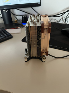 Охладитель Noctua (3 фото из 5)