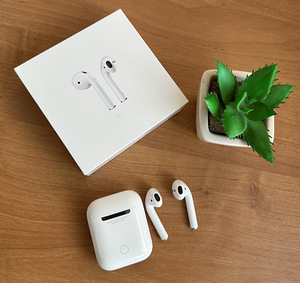 Apple AirPods 1 gen / Heas seisukorras (3 foto / 3)